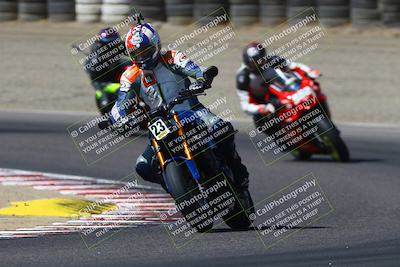 media/Aug-29-2025-TrackDaz (Fri) [[e7163b0dc3]]/B Minus/1040am (Turn 3)/